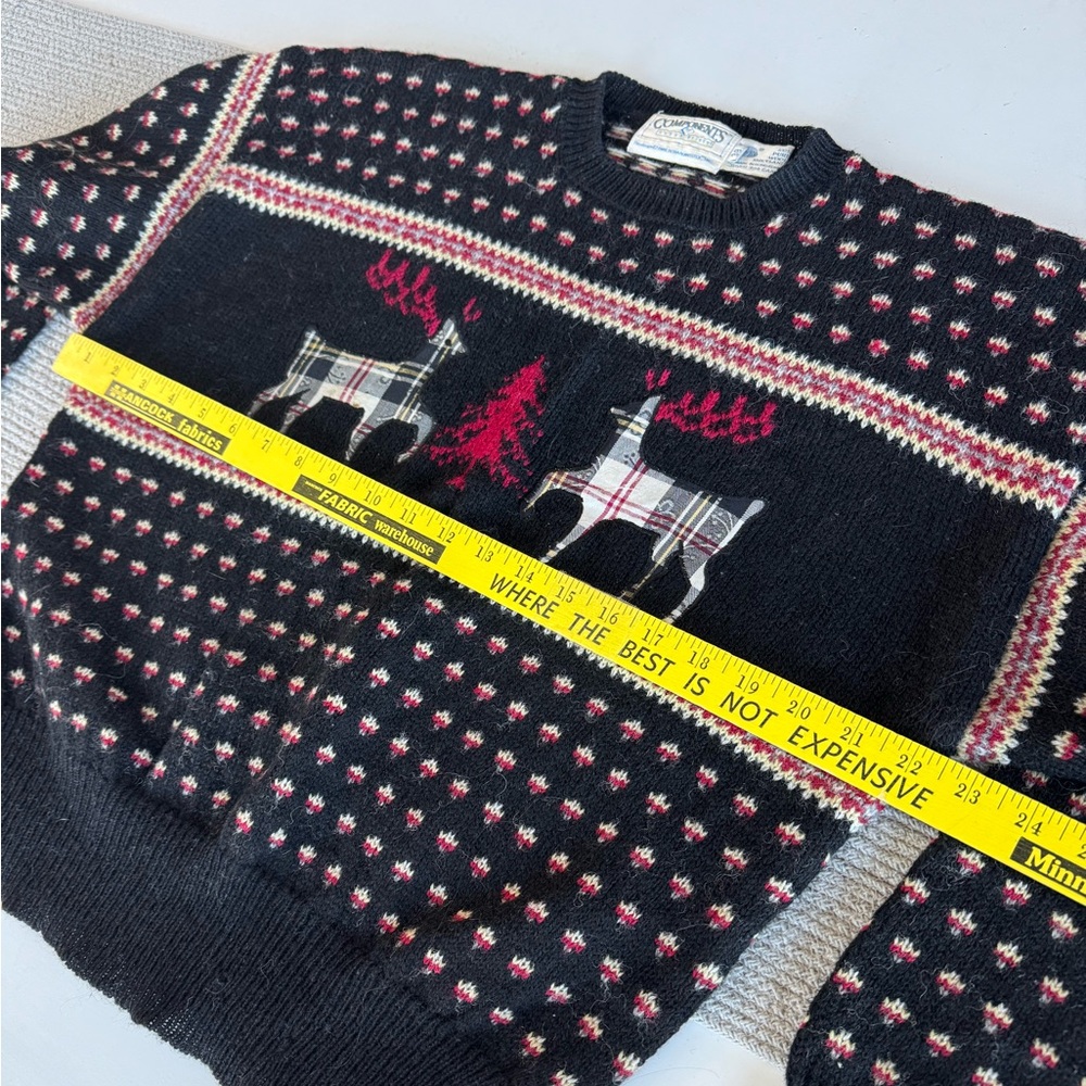 Vintage Susan Bristol Black Reindeer Plaid Wool Christmas Sweater Sz 38 Medium - Picture 7 of 11